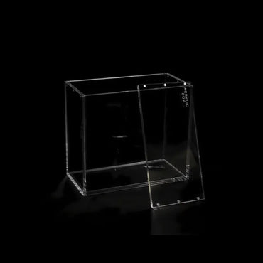 The Acrylic Box Premium – ETB Schutzbox aus 6 mm Virgin-Acryl mit N52 Magneten und UV-Schutz.