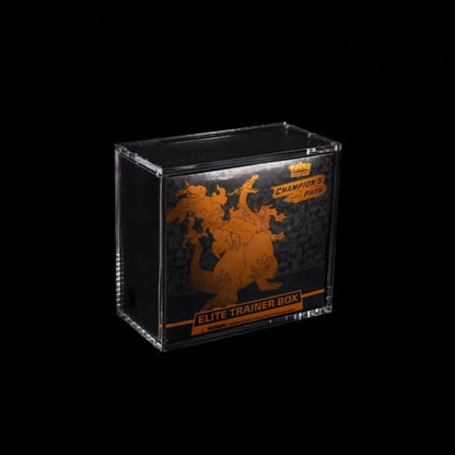 The Acrylic Box Premium – ETB Schutzbox aus 6 mm Virgin-Acryl mit N52 Magneten und UV-Schutz.