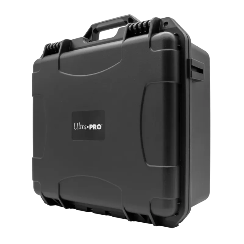 Ultra Pro Graded Card Case – schwarzes IP67-Schutzcase für bis zu 100 gegradete Karten mit Trackingfach und Seriennummer.